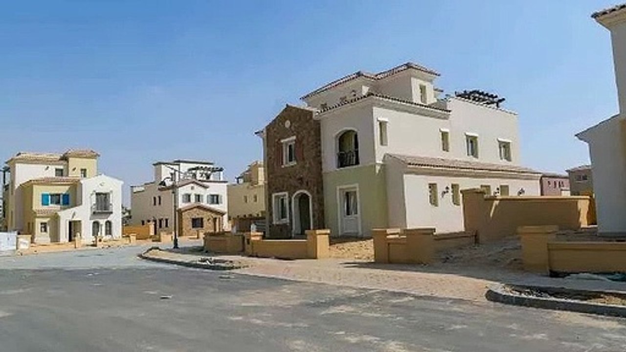 gorgeous Villa in New Cairo Mivida amazing price