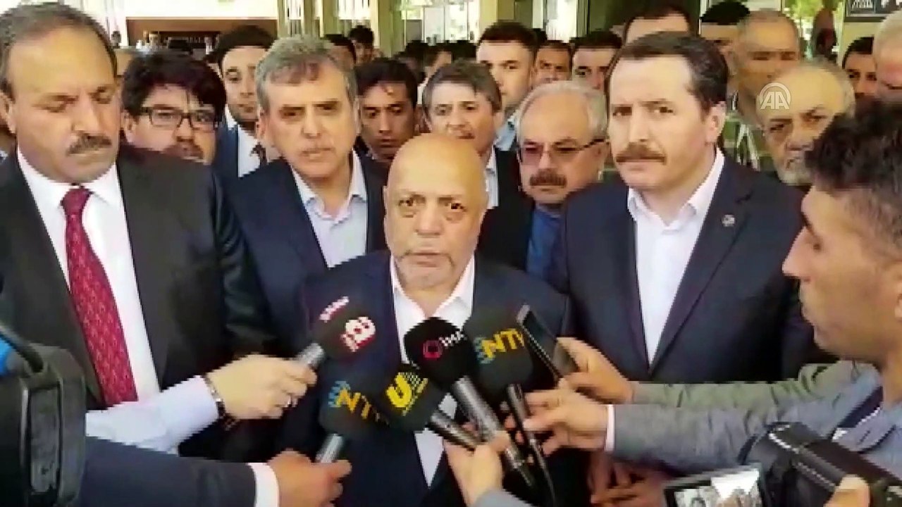 Şanlıurfa'da trafik kazası - Memur-Sen Genel Başkanı Yalçın ve Hak-İş Genel Başkanı Arslan (2) - ŞANLIURFA