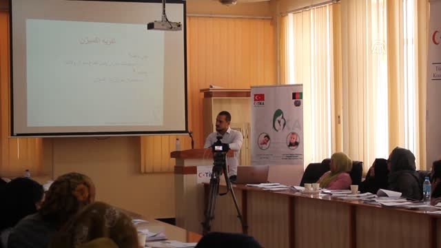 Tika'dan Afgan Sağlık Personeline Eğitim