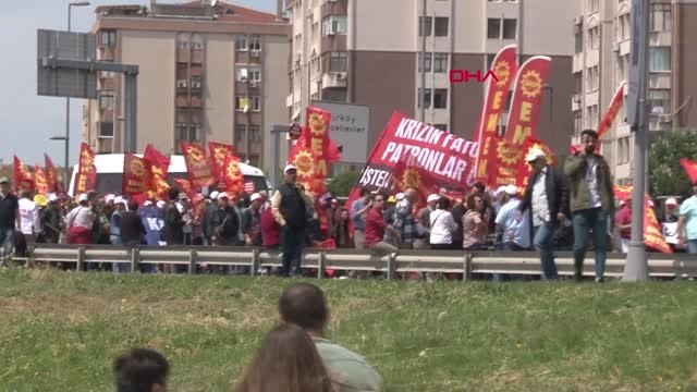 İstanbul- Bakırköydeki Miting Alanına Grupların Yürüyüşü Başladı