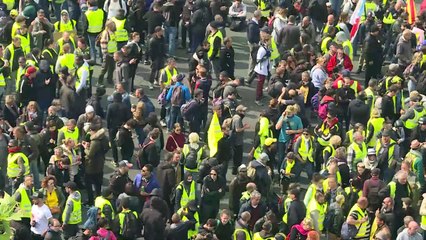 Paris reforça segurança para protestos de 1º de maio