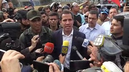 Guaidó tenta aumentar pressão contra Maduro