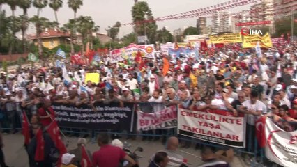 - 1 Mayıs mitinginde İstiklal Marşı okunmadı