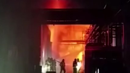 군포 페인트공장 화재 현장감식...아직 원인 못 찾아 / YTN