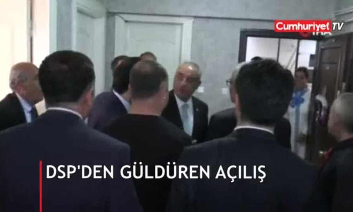 DSP'den güldüren açılış