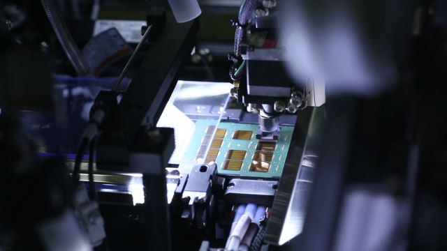 '반도체 부진' 수출 5개월째↓...감소 둔화 / YTN