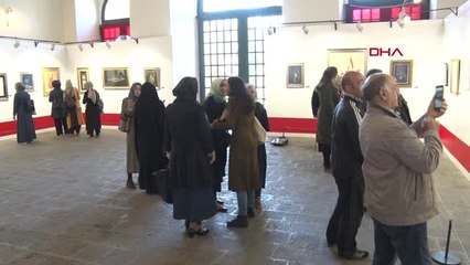 İstanbul 'turkuaz Sergi' Sanatseverlerle Buluştu
