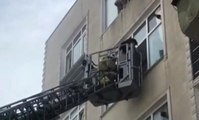 Son Dakika! İstanbul Sarıyer'de Apartmanda Yangın! Çok Sayıda Kişi Mahsur Kaldı