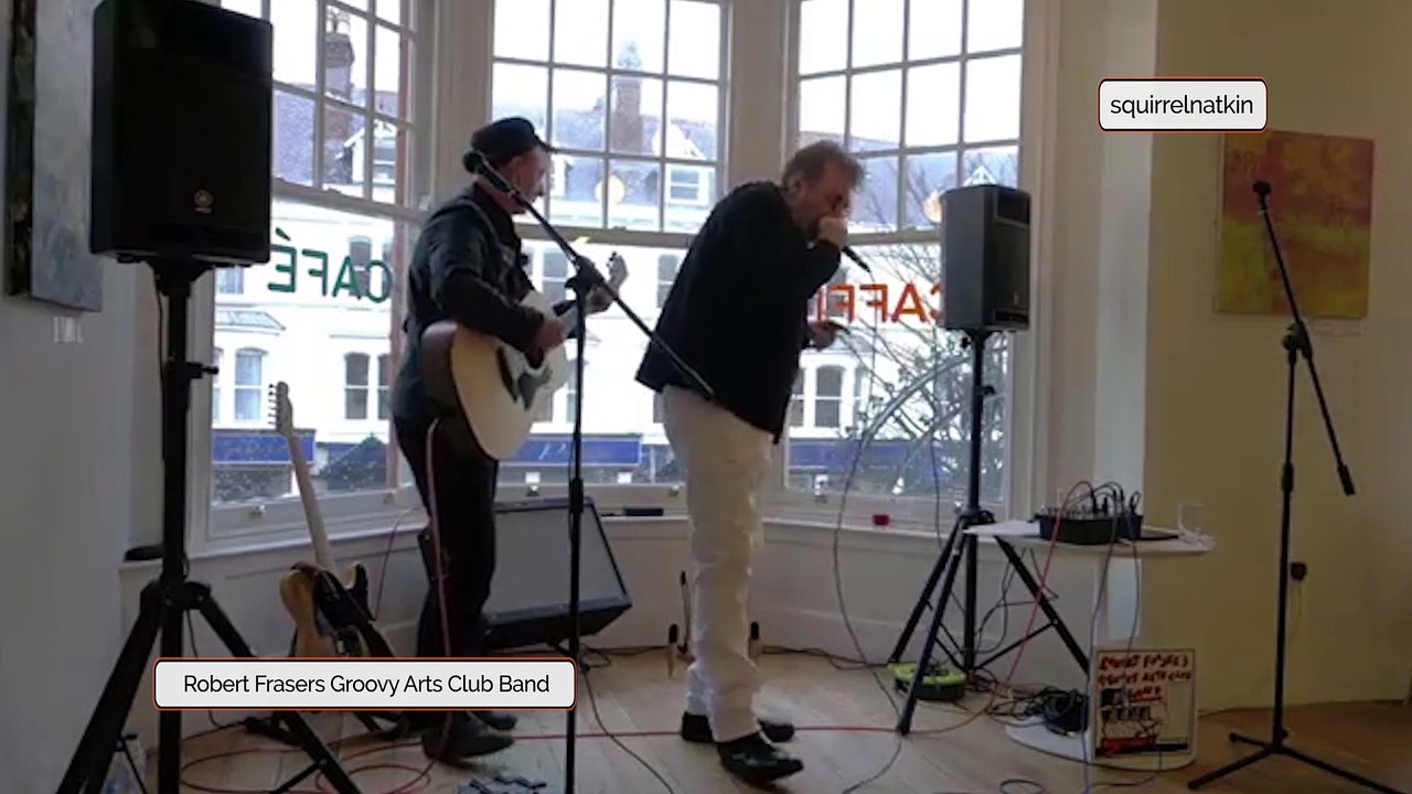 GROOVY Local Band!