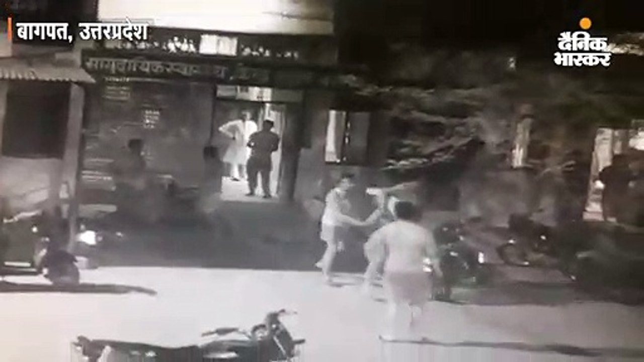 शोरूम कर्मचारी की गोली मारकर हत्या, दबंगों ने प...