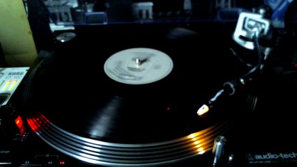 GLORIA D BROWN - the more they knock the more i love you (1985) [extended vocal]