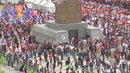 박원순 vs 한국당...광화문 천막 두고 충돌 / YTN