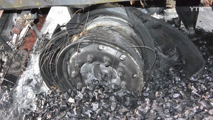 달리던 덤프트럭 불...1천2백만 원 피해 / YTN