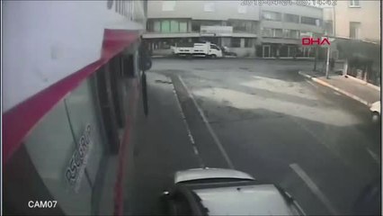 Kartal'da Öldürülen Kadın Öğretmenin Katil Zanlısı Güvenlik Kamerasına Yansıdı