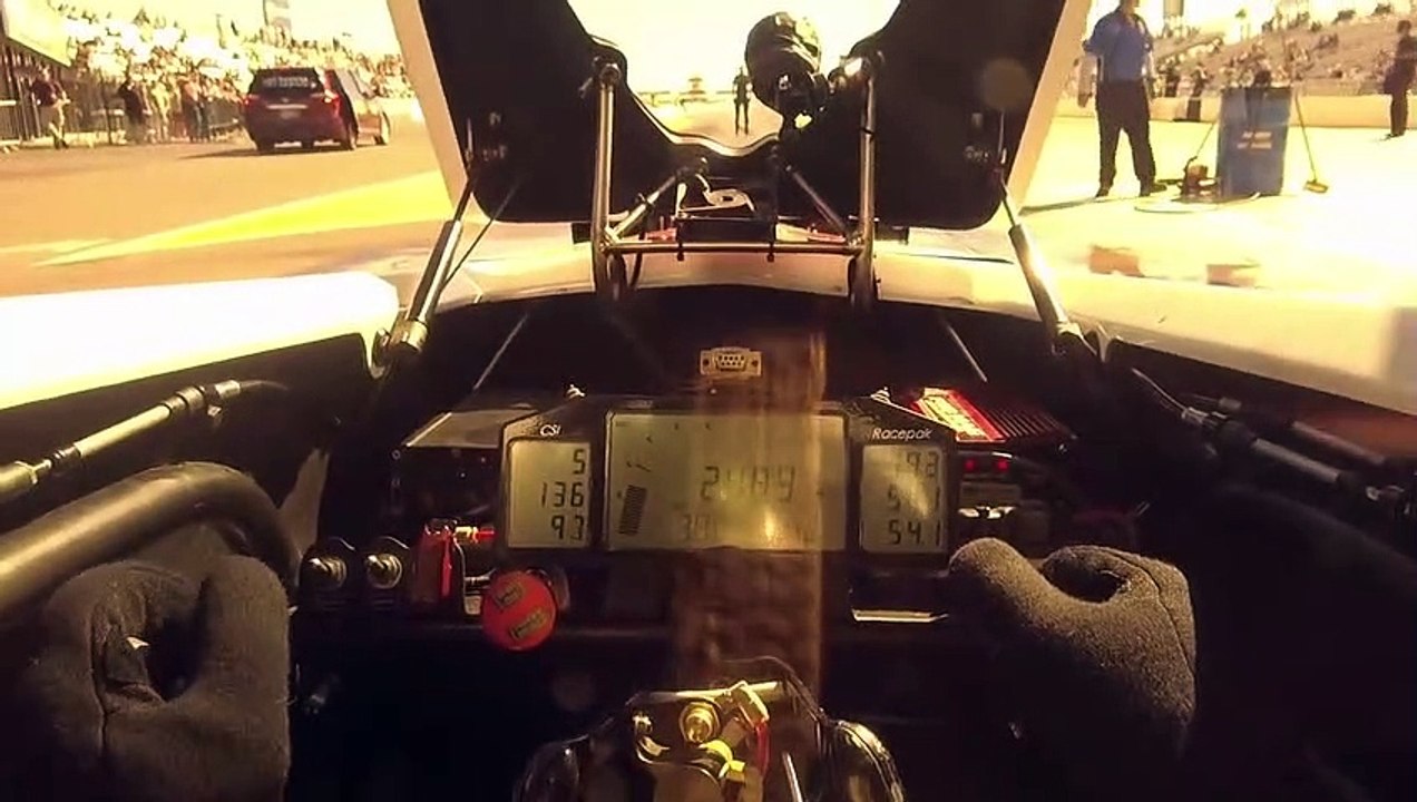 Vivez l'accélération d'un dragster de l'interieur, de 0 à 500 kmh