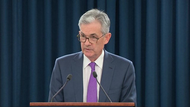 美 연준, 트럼프 인하 압박에도 기준금리 동결 / YTN