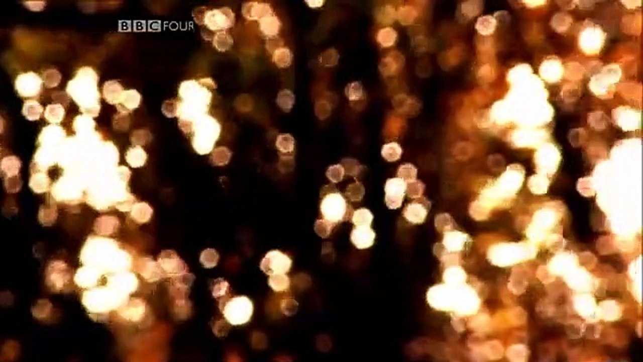 Britain's Best Buildings - Harlech Castle (S02 E01 BBC 5 May, 2004) part 1/2