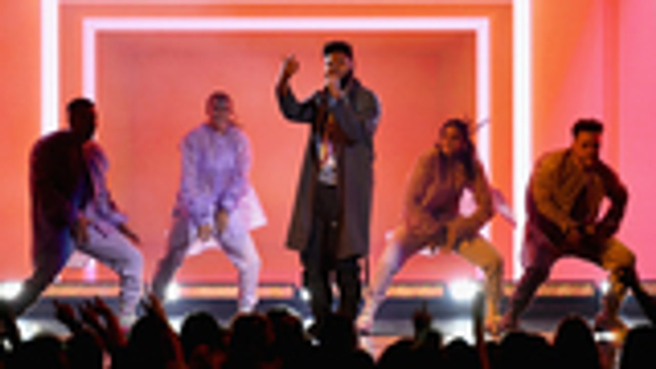 Khalid Performs "Better" and "Talk" at 2019 Billboard Music Awards | Billboard News