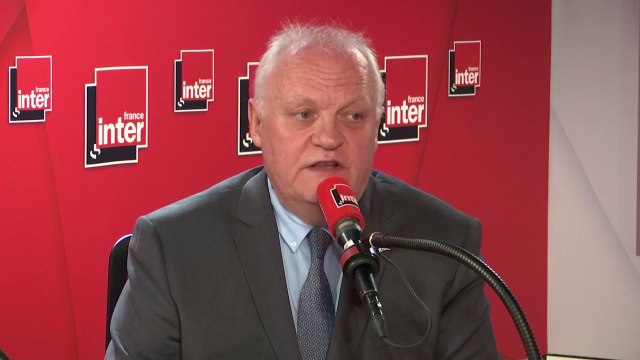 François Asselineau au sujet du 1er mai : Le pire a été évité comme vous le dites...beaucoup de manifestations qui se sont déroulées de façon paisible