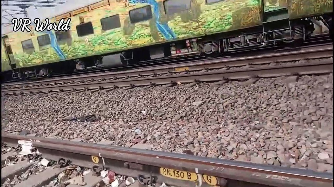 [4 in 1] Morning Trains  Yuva + Agra Intercity + Paschim  + Goa Sampark Kranti Express