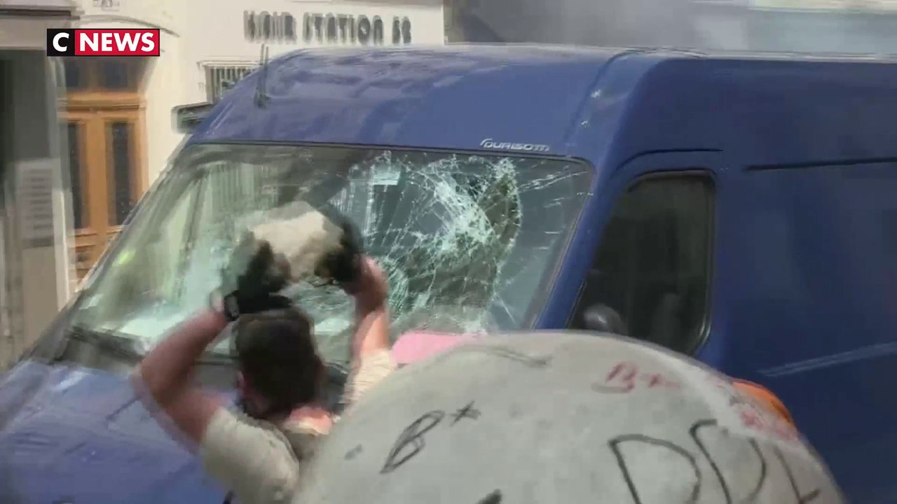 Un 1er mai tendu à Paris, mais pas l'«apocalypse»