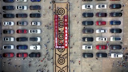 Chinese police showcase anti-fraud effort with US$10 million display of cars and cash