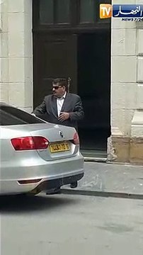 هكذا بدى عبد الغاني هامل لحظة خروجه من محكمة سيدي أمحمد