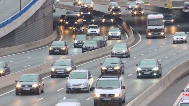 Las matriculaciones de turismos cierran abril en positivo