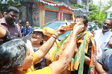 ക്യാമറ ഇല്ലായിരുന്നെങ്കില്‍ ഞാന്‍ പൊട്ടിക്കരഞ്ഞ് പോകുമായിരുന്നു