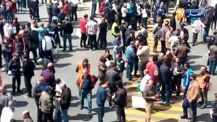 بجاية : مسيرة حاشدة لعمال سفيتال ومستخدمي مؤسسات للمطالبة پإطلاق سراح إسعد ربراب