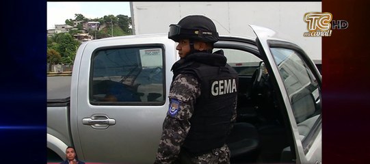 30 paquetes de droga eran transportado en el interior de un camión