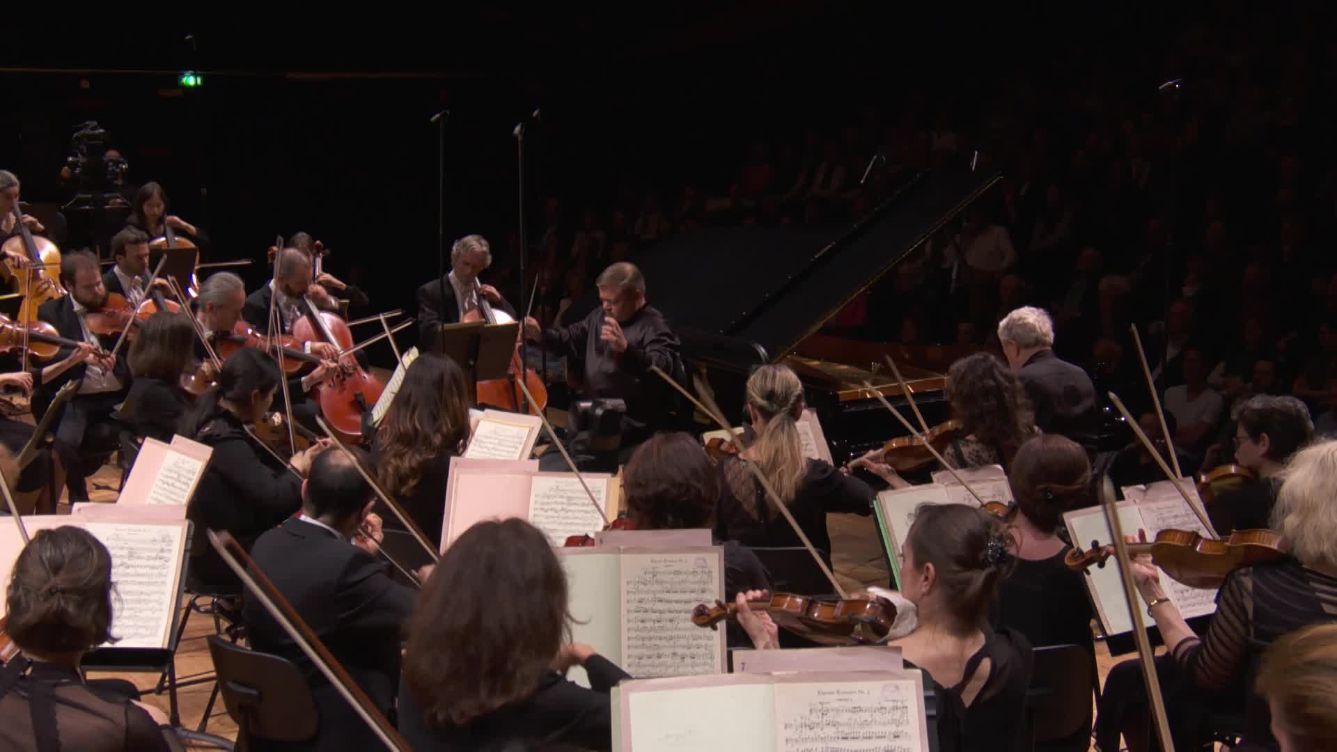 Chopin : Concerto pour piano et orchestre n°2 (Nelson Freire) - Vidéo  Dailymotion