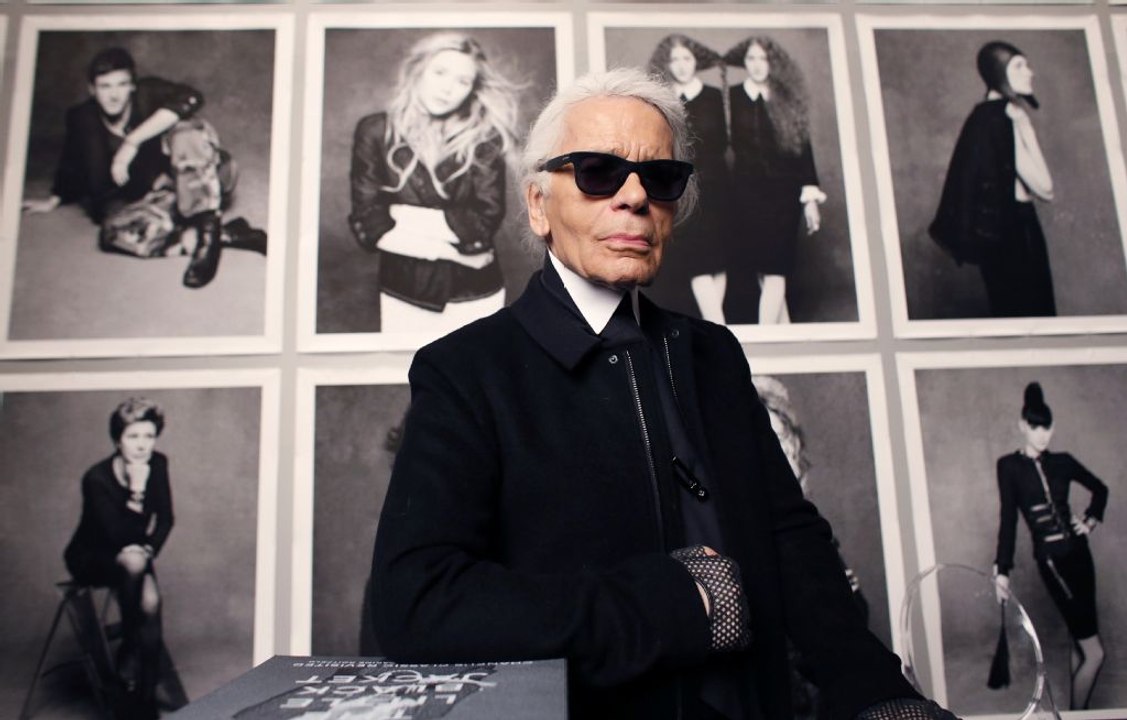 Porträt von Karl Lagerfeld, Emblem des Chanel-Hauses