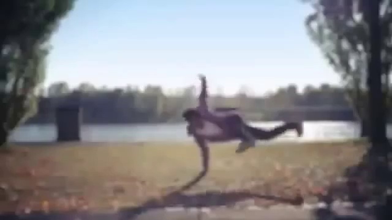 B-Boy Freestyle : A'Gun - Running