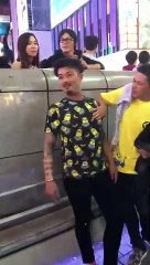 Sauter dans une rivière depuis un pont (Fail)