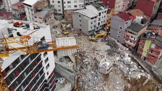 Kağıthane’de kararı verilen 24 binanın yıkımına başlandı...Yıkım havadan görüntülendi