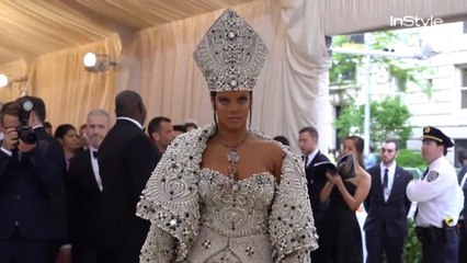 Right Now: Rihanna Met Gala Red Carpet 2018