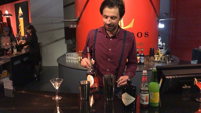 Calvados expérience lance des visites avec cours de cocktail