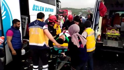 Yolcu otobüsü ile tır çarpıştı: 7 yaralı - DÜZCE