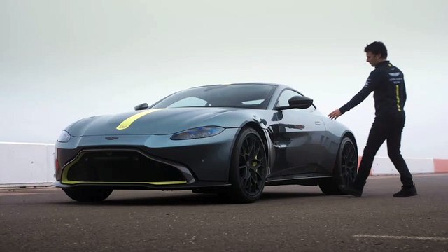 L'Aston Martin Vantage AMR à moteur V8 se dote d'une boîte manuelle à sept rapports