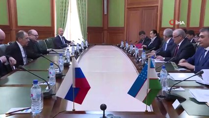 - Lavrov: “Pompeo’nun Venezuela'nın iç işlerine müdahale etmeme çağrısı kulağa sürrealist geliyor”