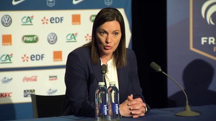 Download Video: Diacre «L'absence de Katoto ? Un choix mûrement réfléchi» - Foot - CM (F) - Bleues