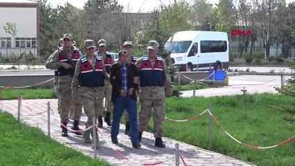 Sivas 2 Kişiyi Öldüren Eski Muhtar Adliyeye Sevk Edildi