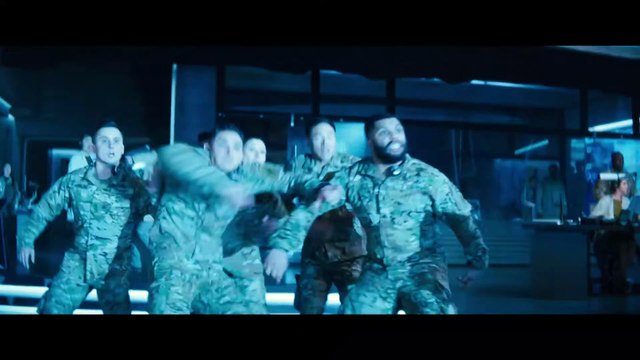 Godzilla II- El Rey de los Monstruos - INTIMIDACIÓN