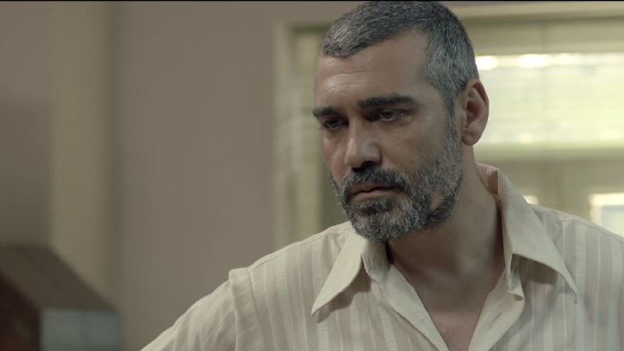 İçerdekiler Fragman