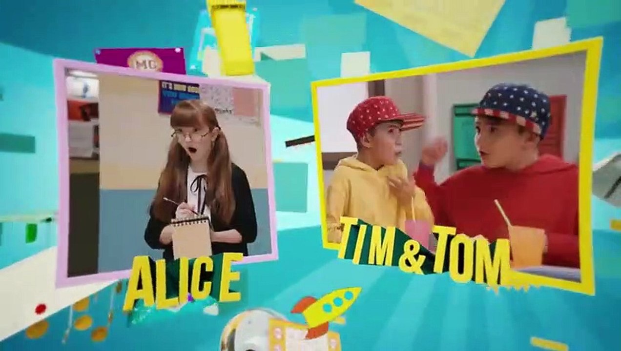 New School - Episodio 1 - Il grande calcio di inizio