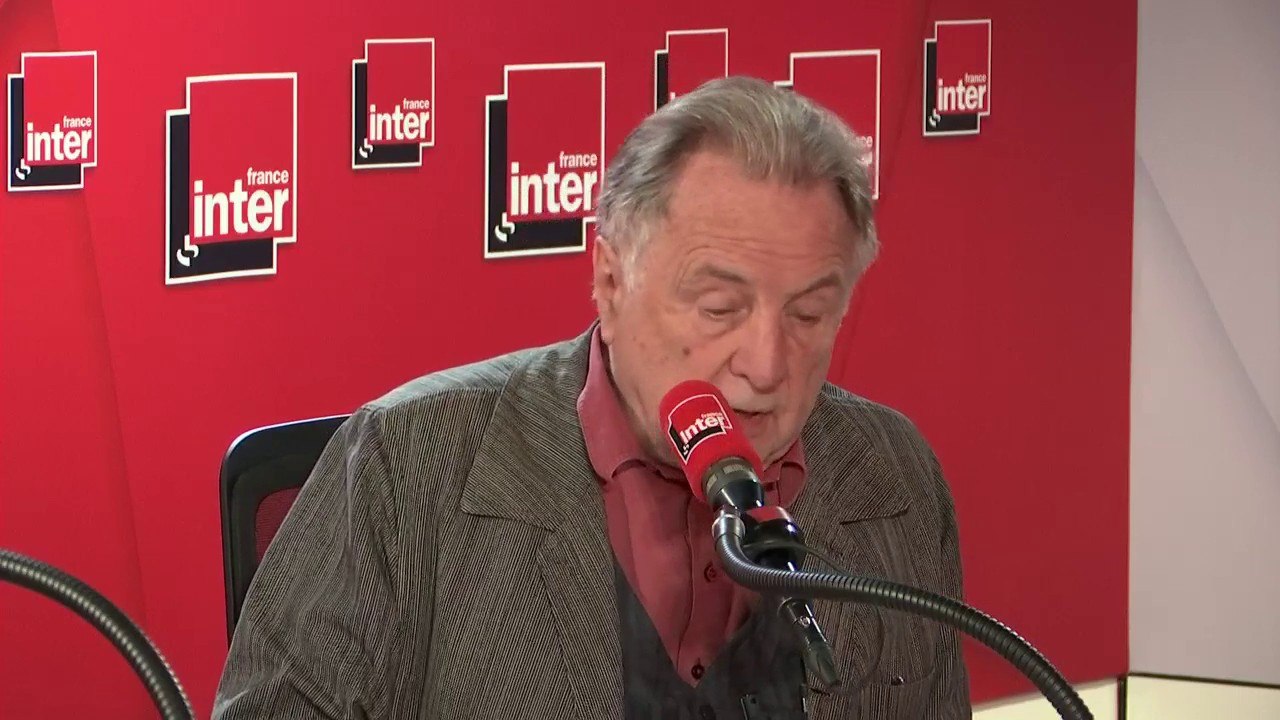 Régis Debray donne un exemple de "mauvaise pensée" du poète Paul Valéry : "La faiblesse de la force est de ne croire qu’en la force, monsieur Castaner devrait méditer ce petit point."