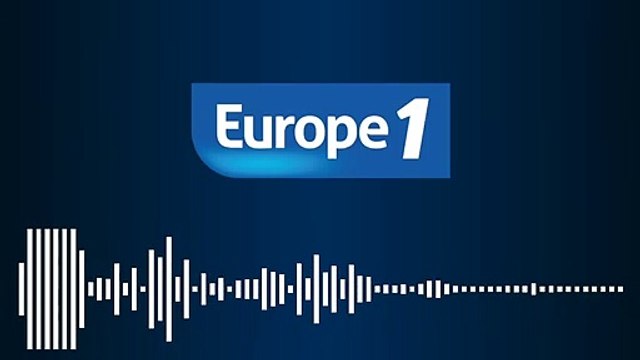 Raillé pour avoir décroché un drapeau européen, Florian Philippot plaide le message politique de fond