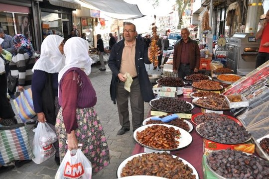 Ramazan Öncesi Hurma Fiyatları Yüzde 100 Arttı