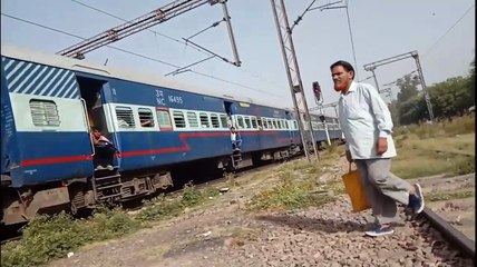 UA Toofan Express meet EMU 64075